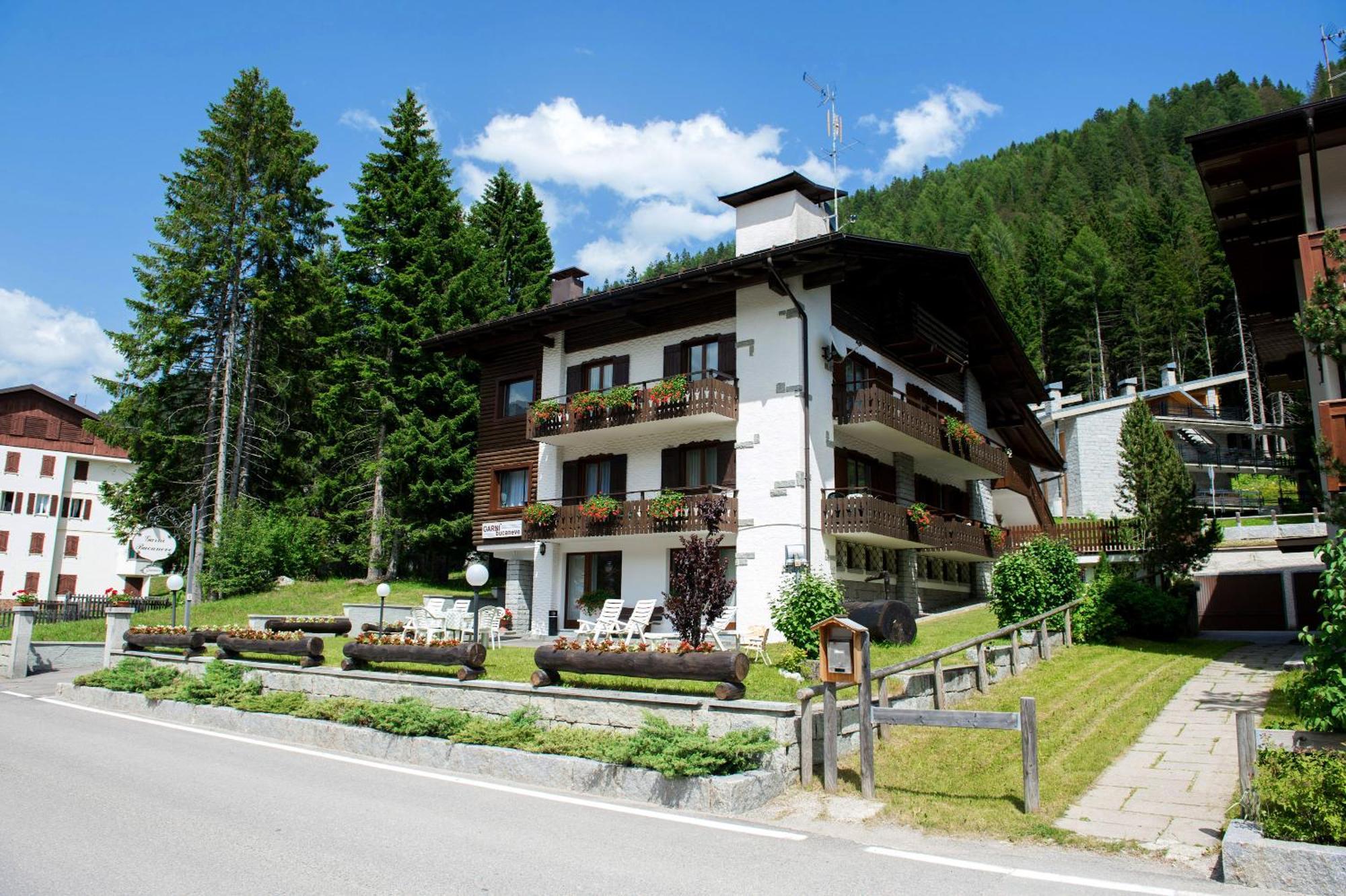 Hotel Garni Bucaneve 2*